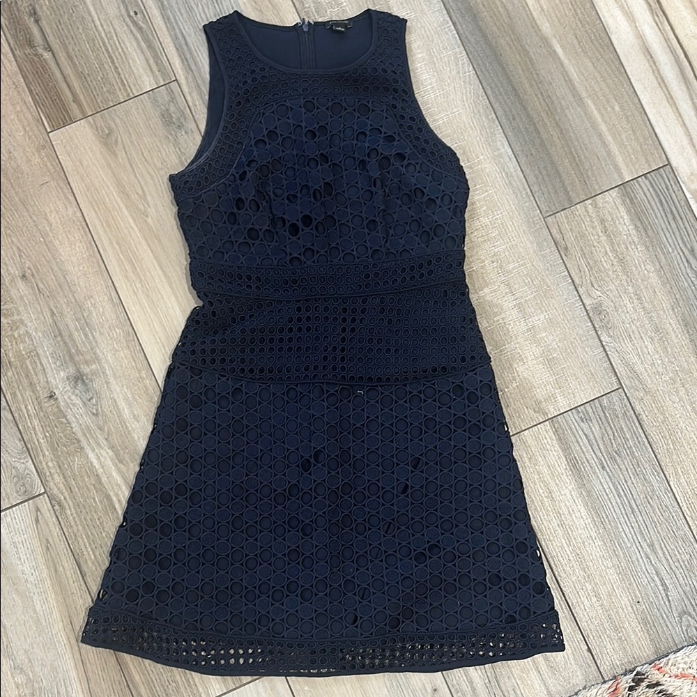 Elegant Navy Sleeveless Dress